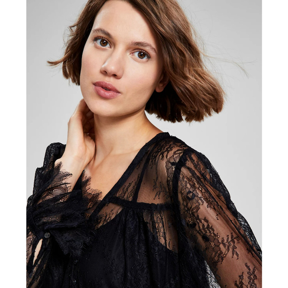 And Now This Women's Medium Black Lace V-Neck Button-Front Cropped Top NWT - Picture 2 of 7